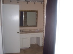 staged bathroom before staged bathroom before