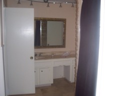 staged bathroom before